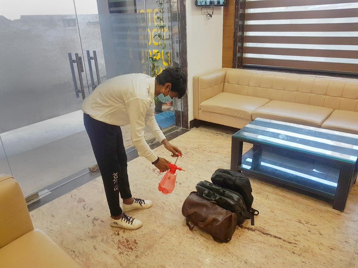 Airport Hotel Delhi Aerocity, 15 Mins Yashobhoomi Nuova Delhi Esterno foto